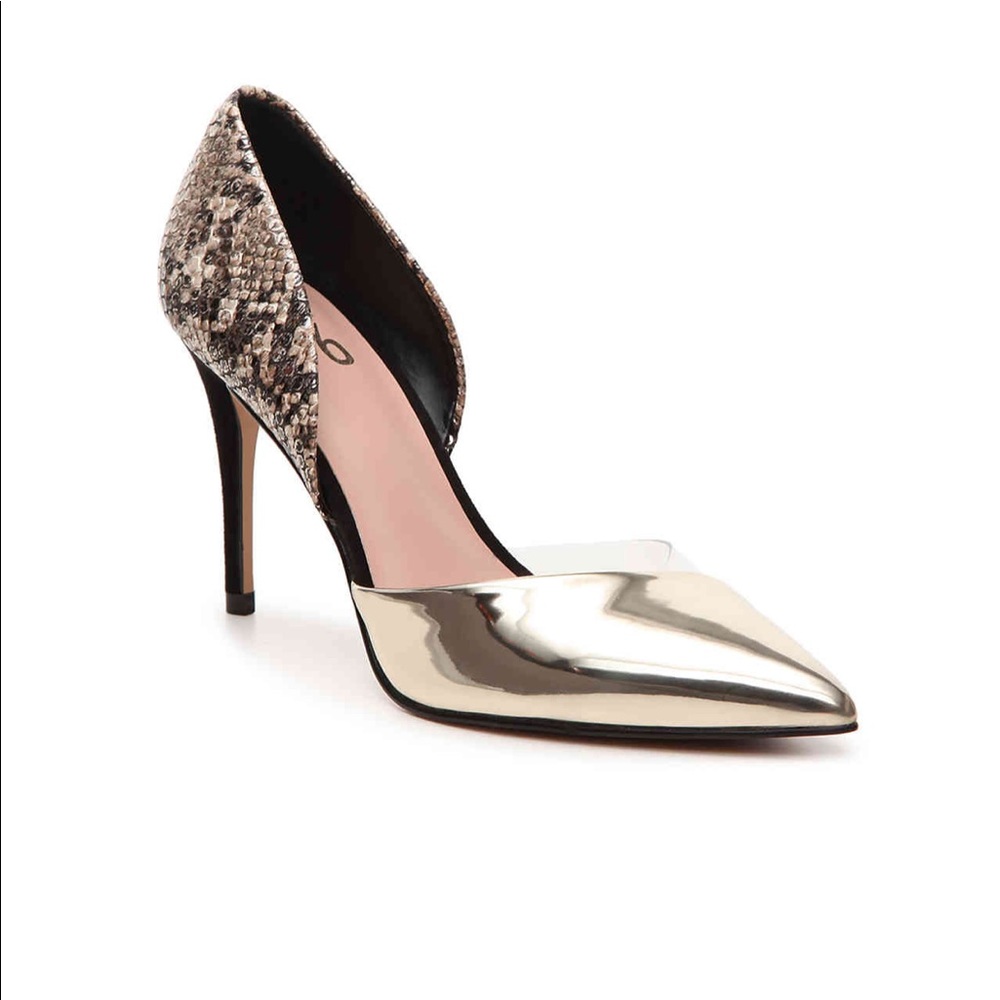 Gold Metallic Pump